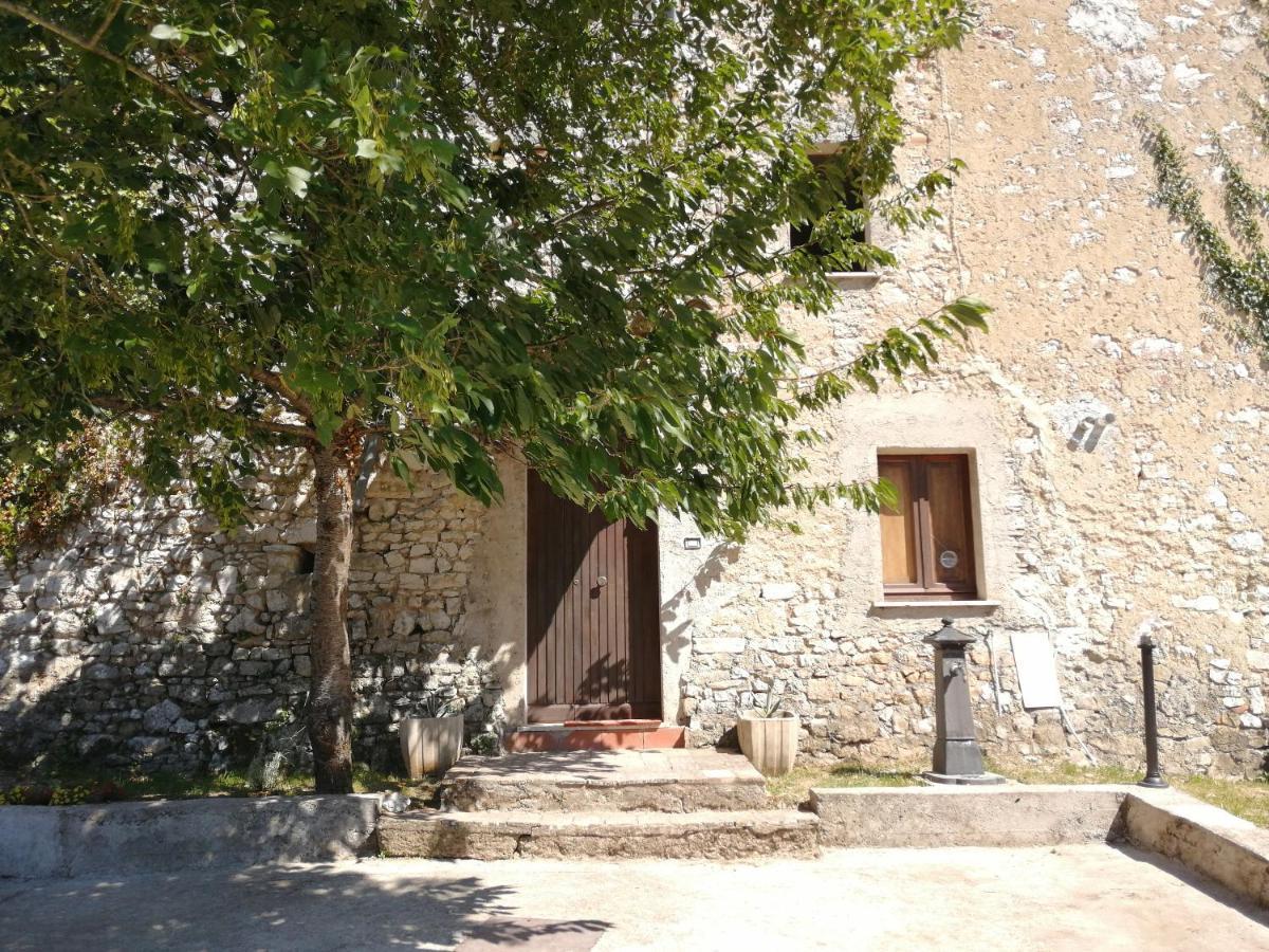 Casa Vacanze Palazzaccio Spoleto Exterior foto